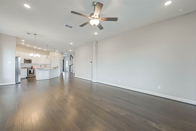 Foto del edificio - 10707 Deer Path Dr