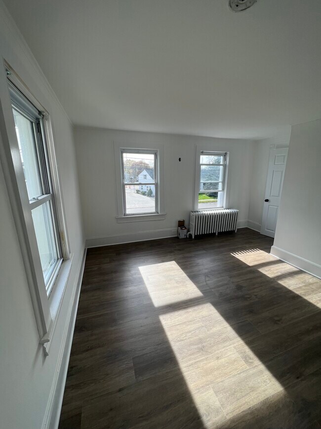 Bedroom - 77 Sterling Pl