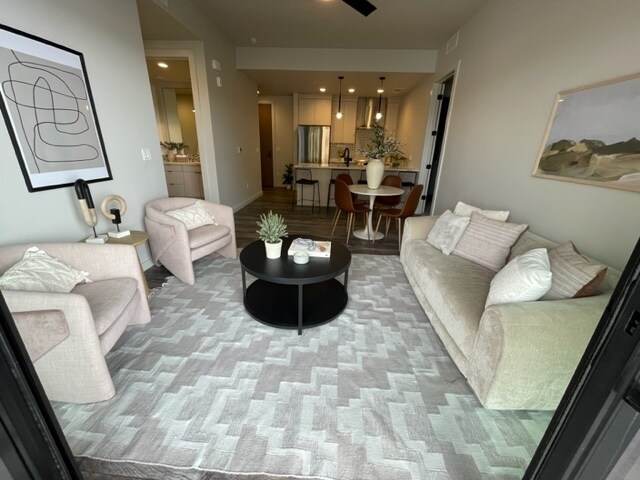 Foto del edificio - 3928 E Haystack St