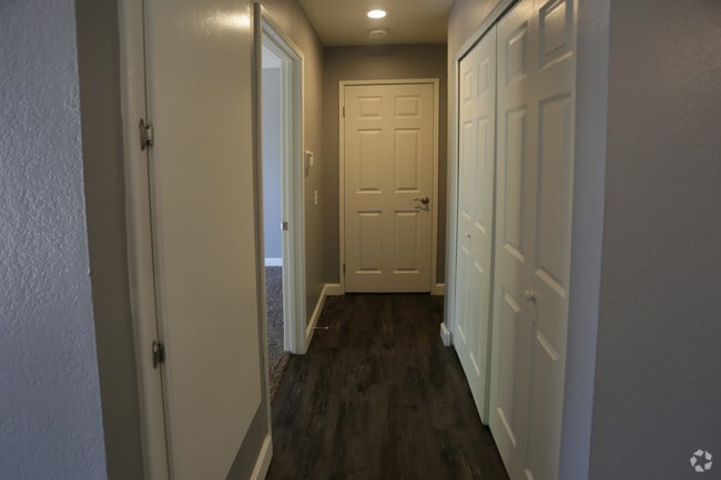 Interior Photo - Acacia Park Apartments