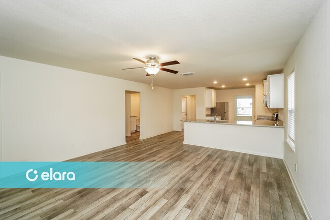 Building Photo - 2822 CITRON GDN