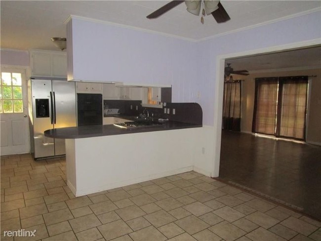Foto del edificio - 504 Stephens Ave