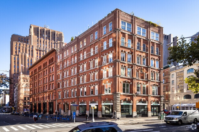 Building Photo - Cooperative