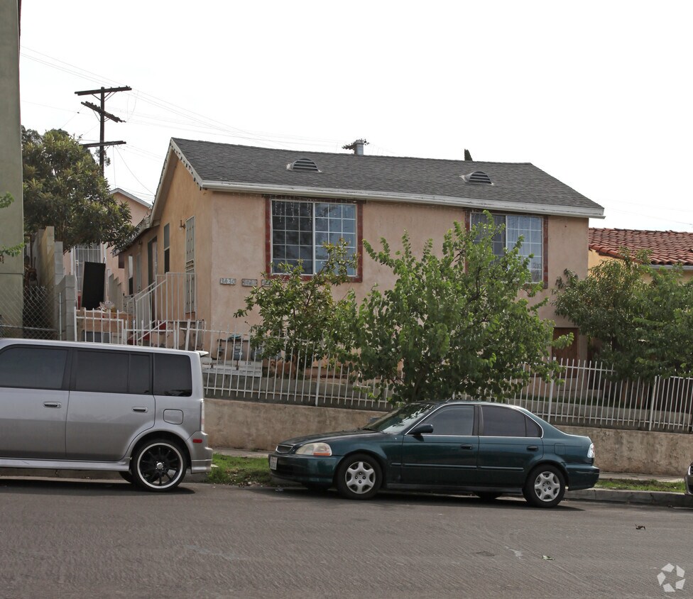 Primary Photo - 3430-3432 Merced St