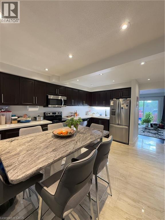 Building Photo - 181 Thaler Ave