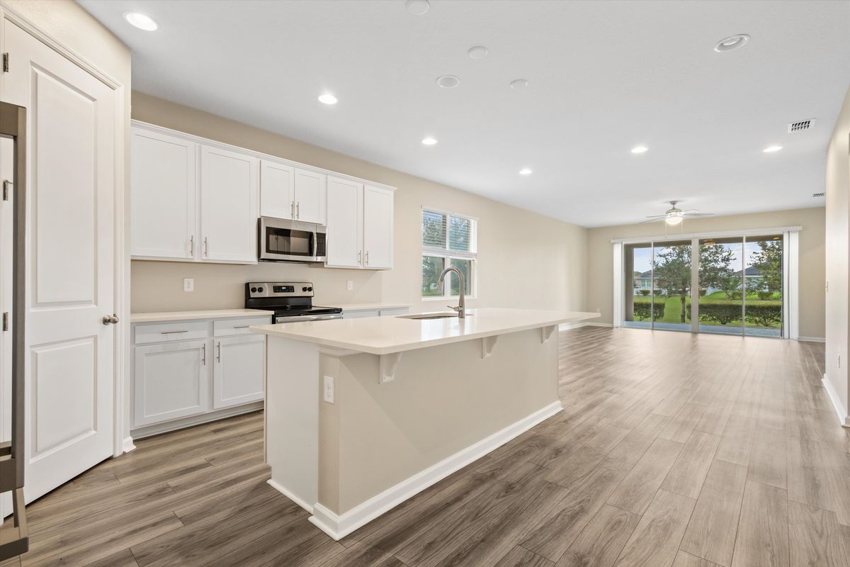Foto principal - 737 Meadow Pointe Dr