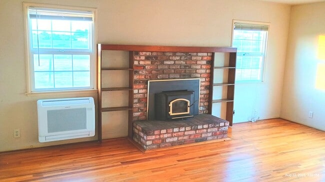 Foto del edificio - Beautiful Country Setting Close to Everything!