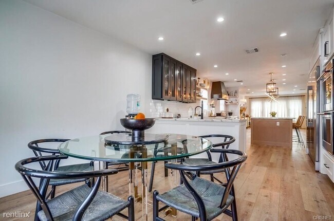 Foto del edificio - 4 br, 3.5 bath House - 12646 Albers St