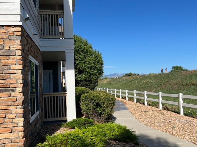 Building Photo - 4925 Hahns Peak Dr