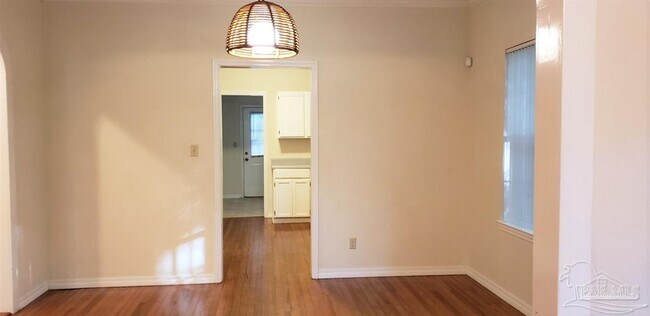 Foto del edificio - 3665 Gardenview Rd