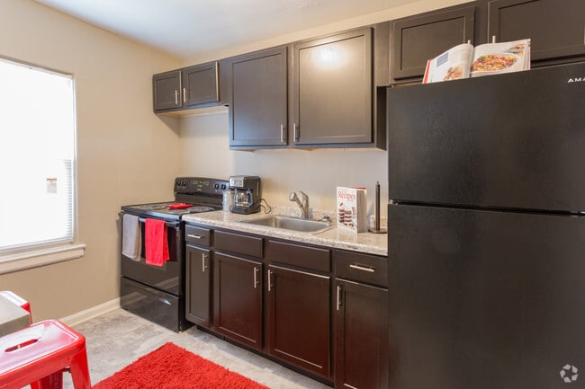 Interior Photo - Arlington Green