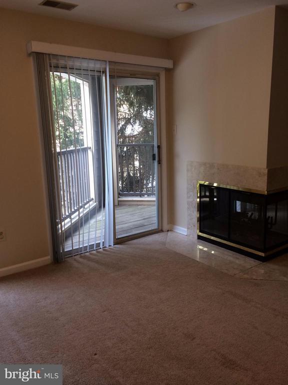 Building Photo - 4986 Dorsey Hall Dr