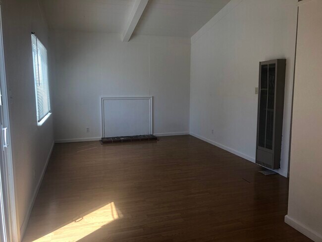 Foto del edificio - 5520 73rd St