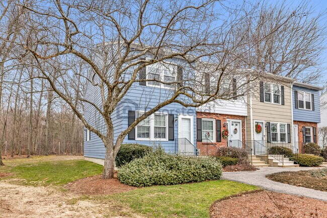 Building Photo - 22 Mountainshire Dr