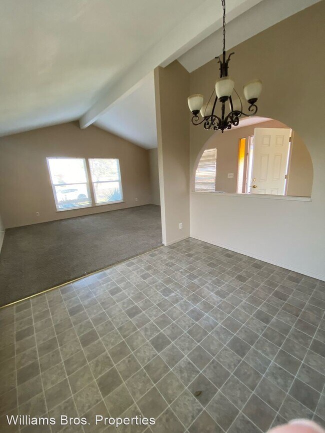 Foto del edificio - 3 br, 2 bath House - 640 Dale Way