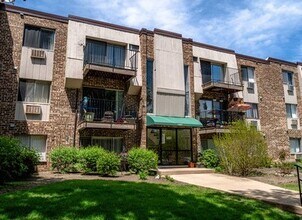 Building Photo - 1461 N Winslowe Dr