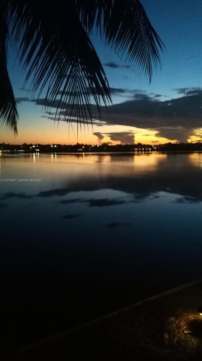 Foto del edificio - 1175 NE Miami Gardens Dr