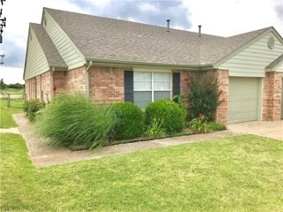 Photo - 1107 N Piedmont Rd (Piedmont, OK) House