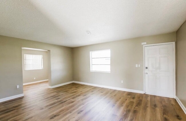 Photo - 3011 SW 97th Ct House