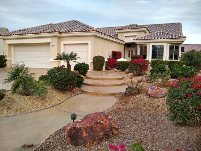 Foto del edificio - 39354 Falconwood Ct