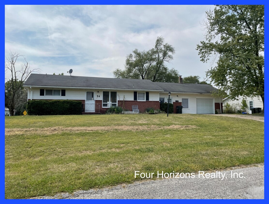 24 Ray Dr, Kirksville, MO 63501 House Rental in Kirksville, MO