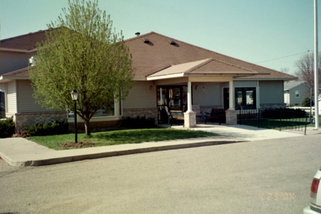 Primary Photo - O'Brien Court Apartment