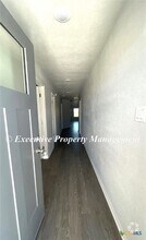 Building Photo - 1211 LEXINGTON Dr