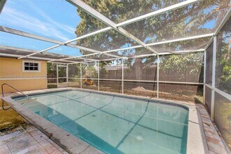 Building Photo - 6729 Camelia Dr