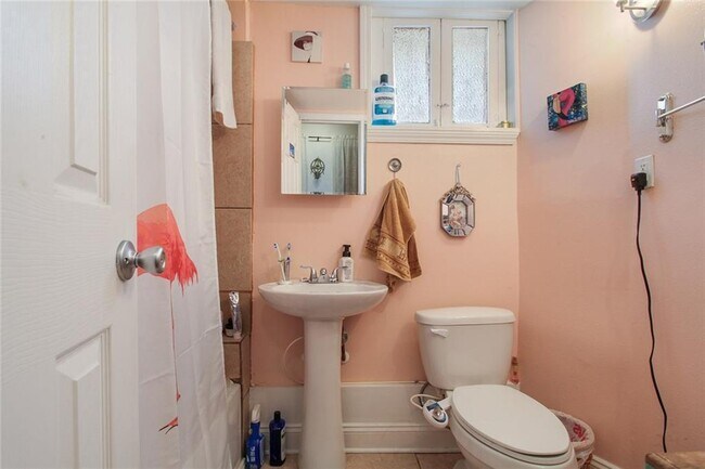 Foto del edificio - 4224 Walmsley Ave