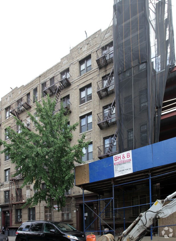 Foto del edificio - 182-184 Clymer St