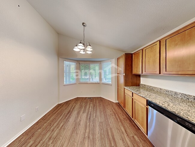 Foto del edificio - 11260 Jamaica St