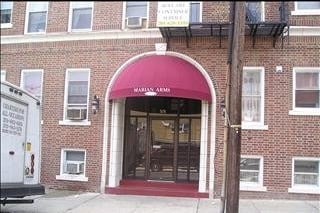 Building Photo - Marian Arms