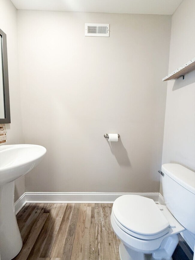 Foto del edificio - 3 Bedroom 2 1/2 Bathroom Home