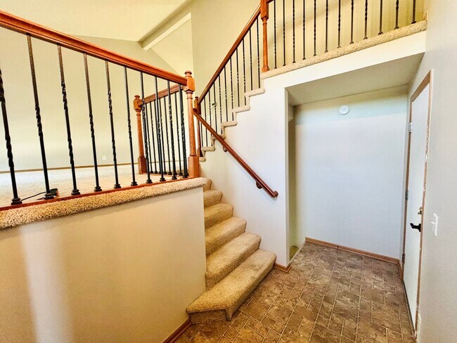 Foto del edificio - 16853 Browne St