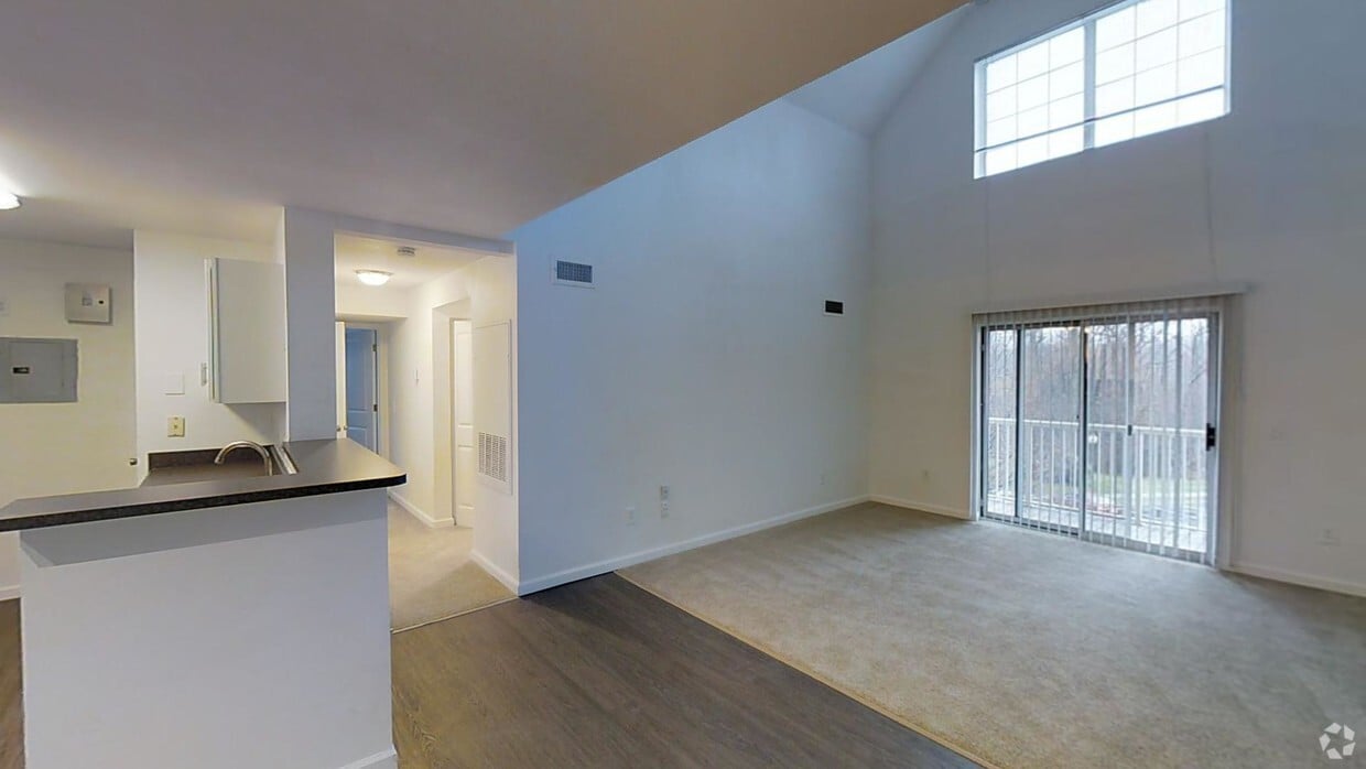 Photo - The Royce at Trumbull Apartments