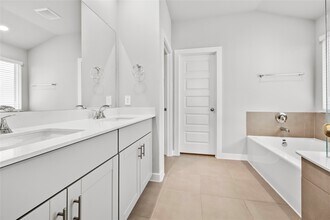 Building Photo - 2635 Wastelbread Ln