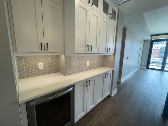 Building Photo - 870 Bannock St