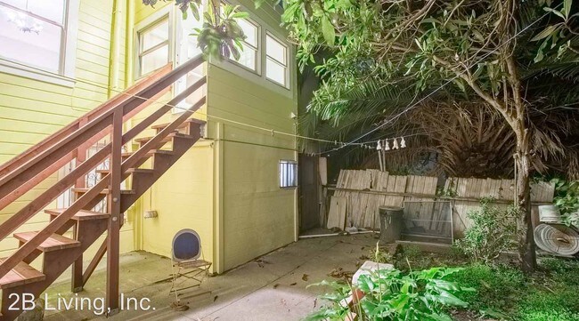 Building Photo - 221B Dolores St