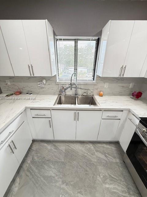 Foto principal - 5 bedroom in Opa locka FL 33054