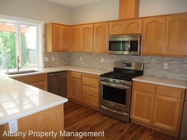 Building Photo - 3 br, 2 bath House - 1586 Cougar Ct SW