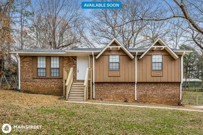 Primary Photo - 5057 Oak Leaf Cir, Adamsville, AL 35005