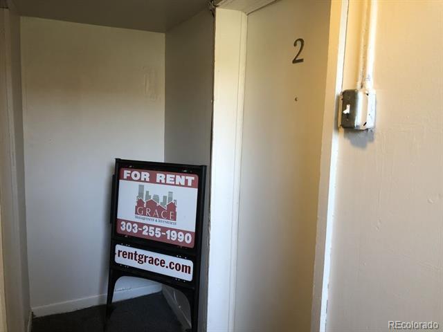 Foto del edificio - 5800 Newport St