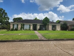Building Photo - 7903 Sharpview Dr