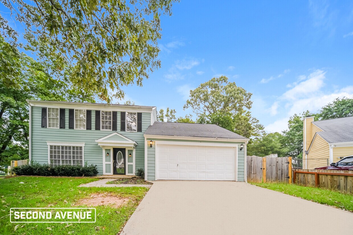 231 Red Oak Ct, Riverdale, GA 30274 House for Rent in Riverdale, GA