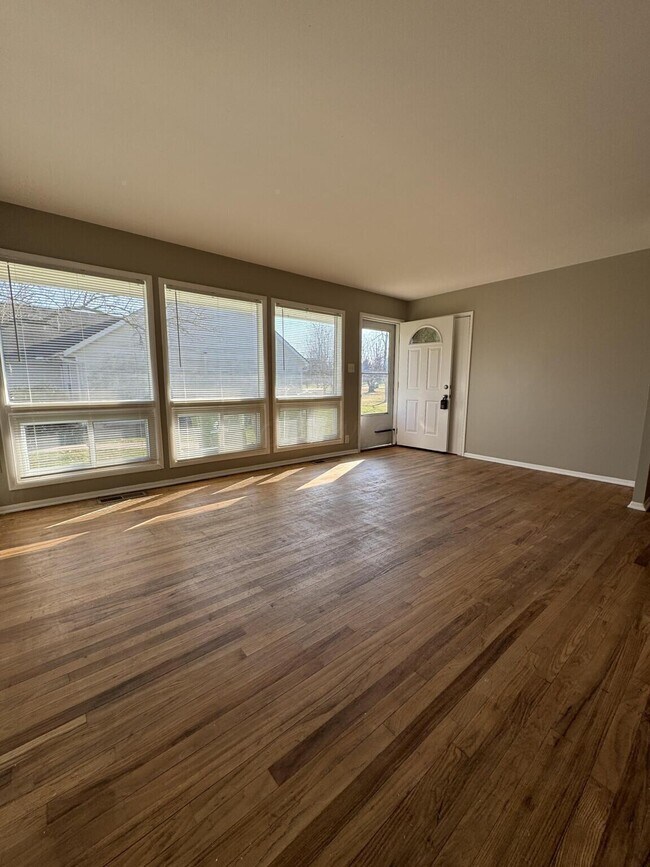 Foto del edificio - 601 Kenny Ln