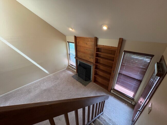 Foto del edificio - 3239 Redstone Rd