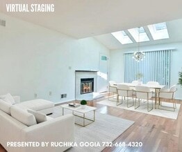 Building Photo - 700 Mainsail Ln