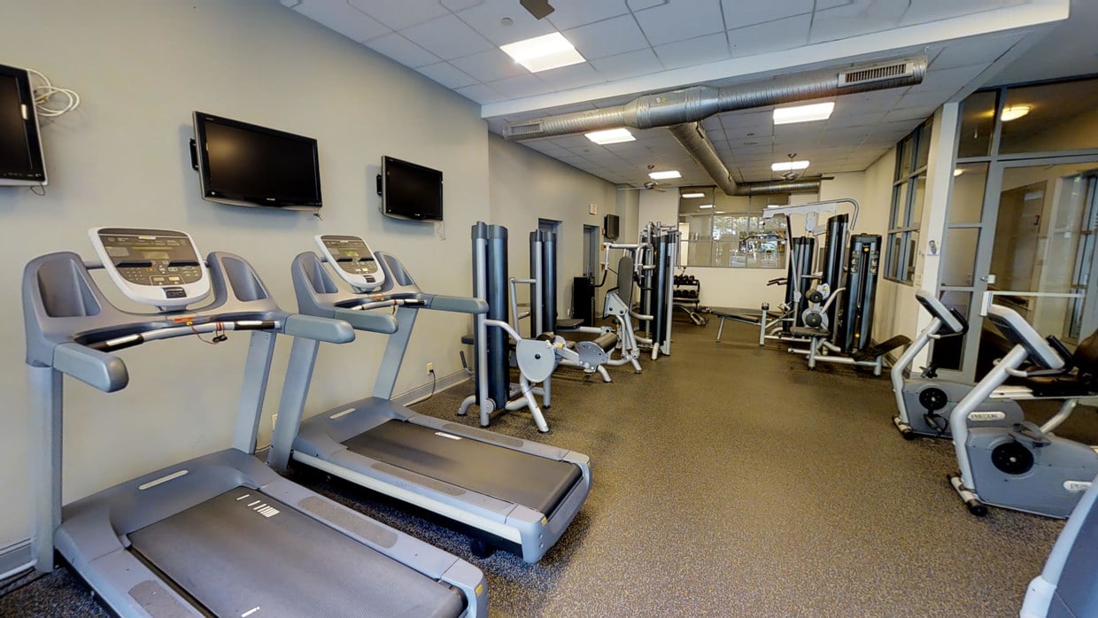 Photo - Lenox Club Apartments