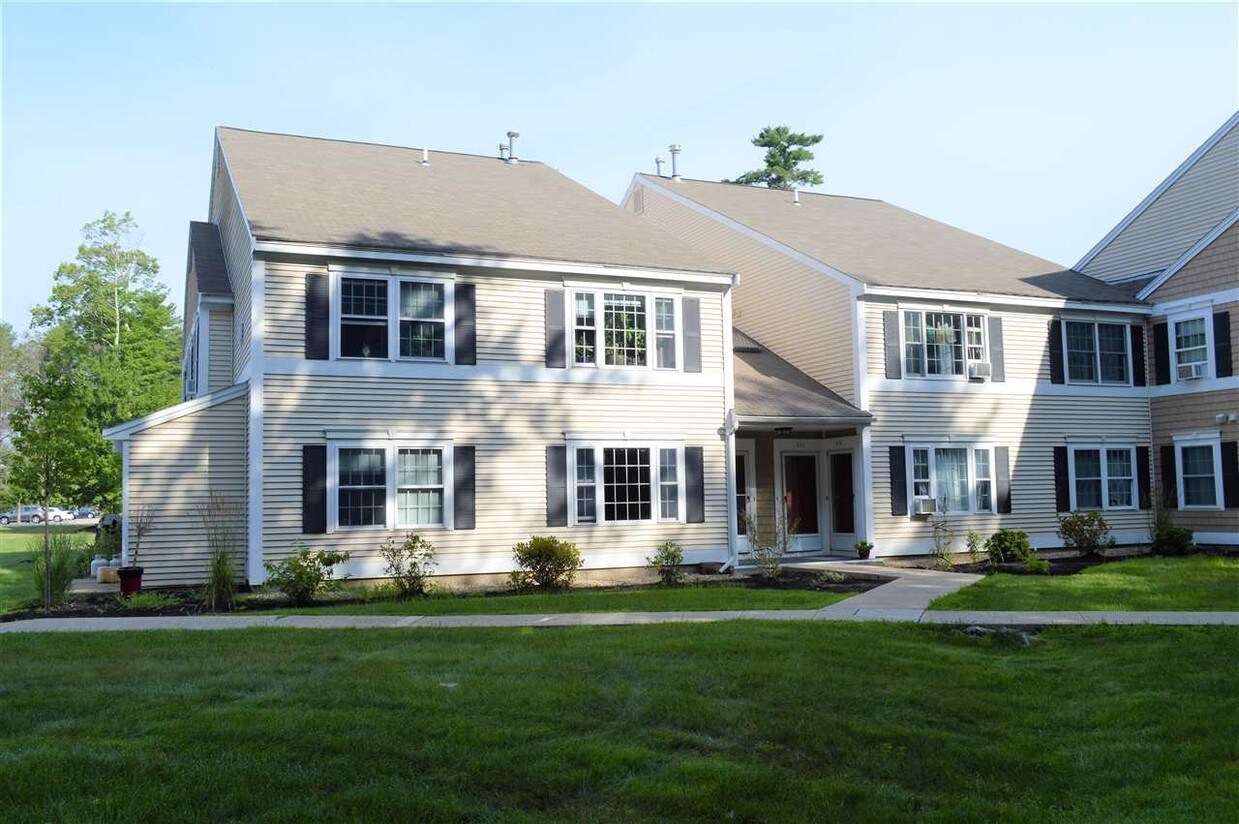 816 Springbrook Cir Unit 816, Portsmouth, NH 03801 Condo for Rent in Portsmouth, NH