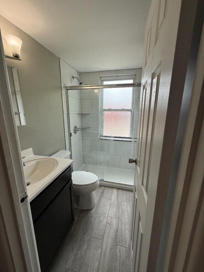 Foto del edificio - 1323 Pendleton Street